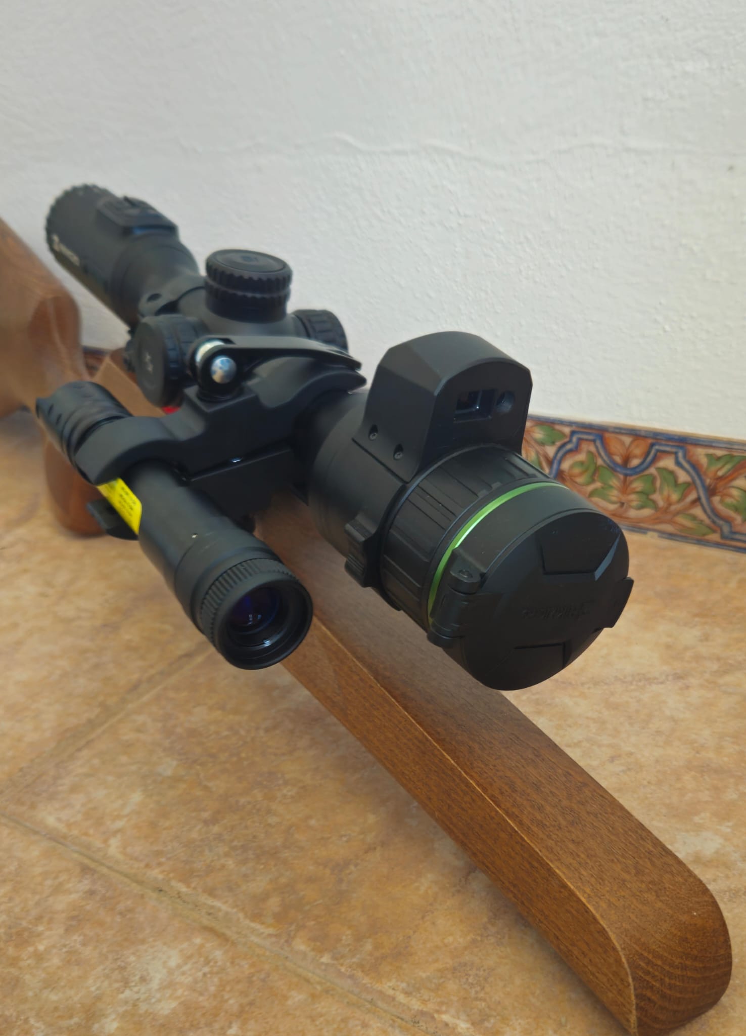 Soporte montura universal para linterna mira telescospica escopeta/rifle - Imagen 4